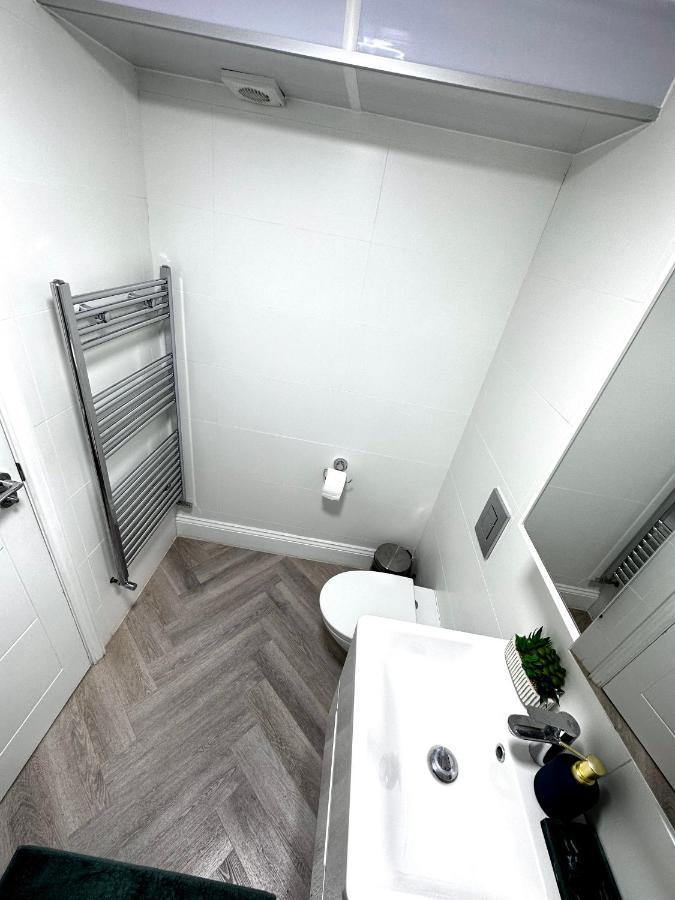 Charming 4 Bedrooms House With Garden In Heart Of London Camden ภายนอก รูปภาพ